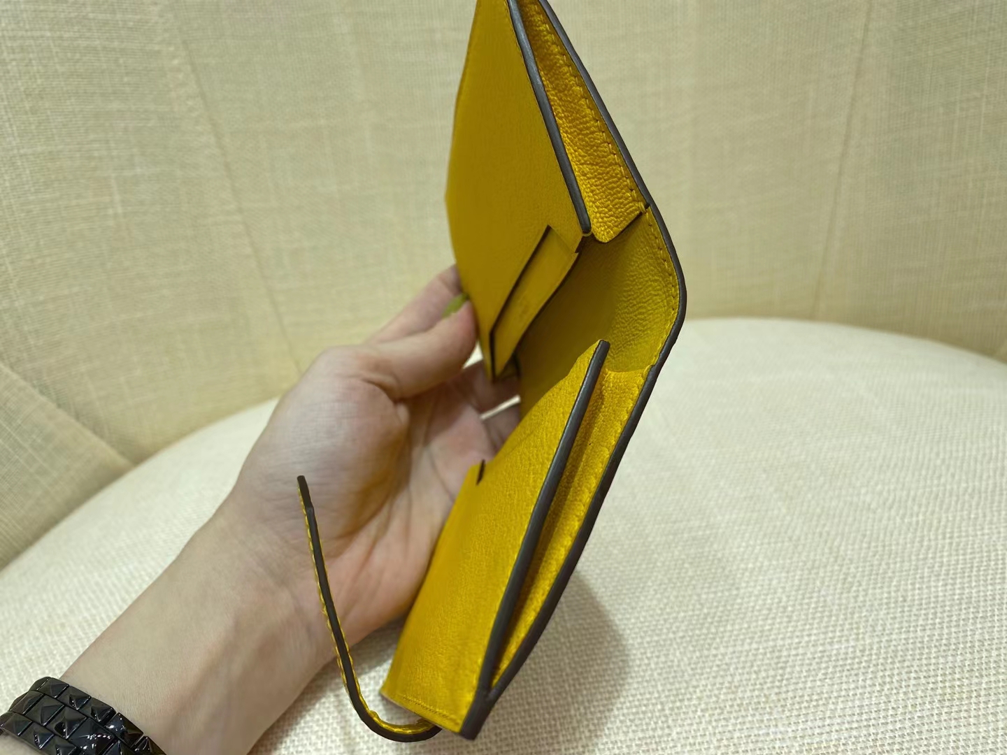 Hermès（爱马仕）Bearn 小H 鳄鱼卡包 亮面 方块 9D 琥珀黄 顶级纯手工