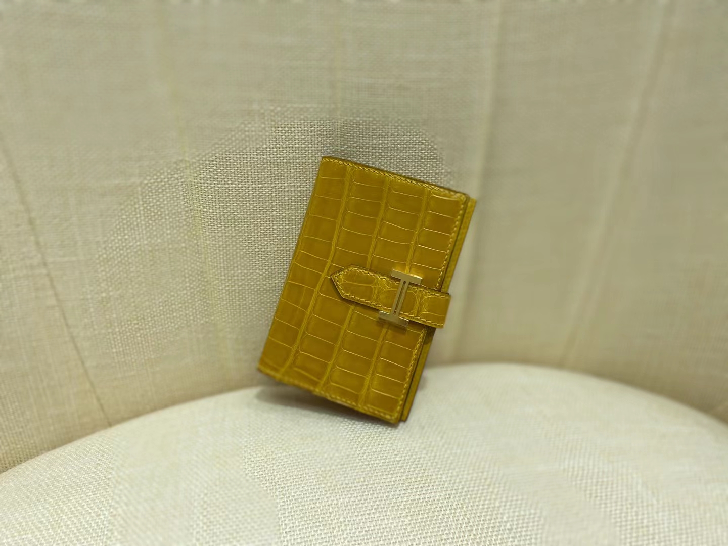 Hermès（爱马仕）Bearn 小H 鳄鱼卡包 亮面 方块 9D 琥珀黄 顶级纯手工