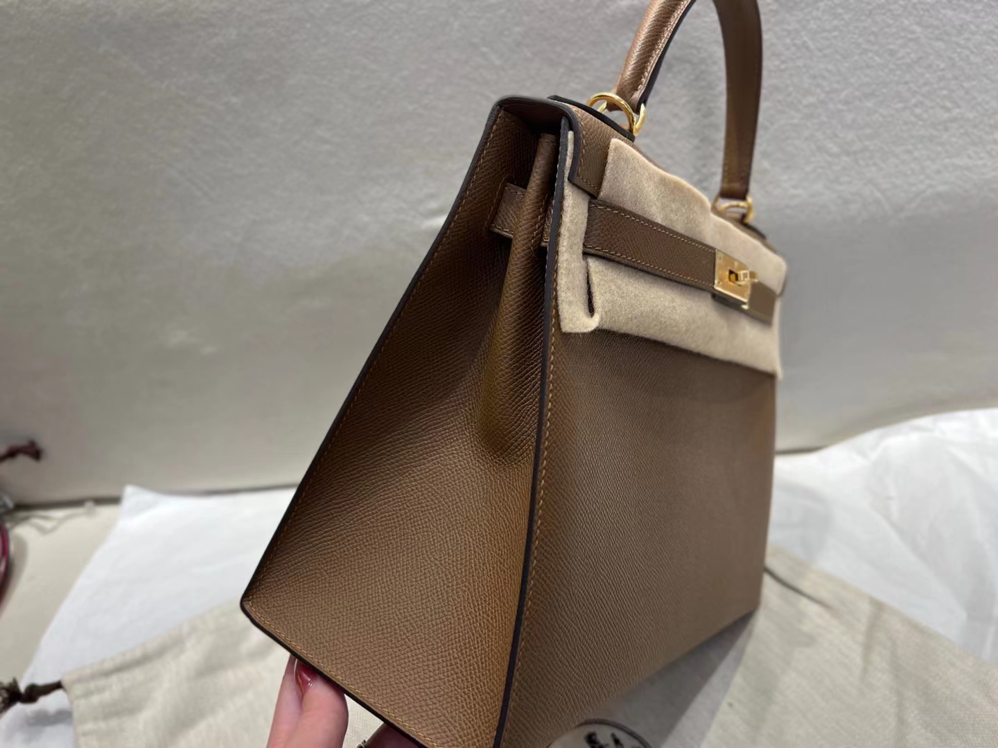 Hermès（爱马仕）Kelly 凯莉包 epsom 栗子色 3G 金扣 28cm 顶级纯手工