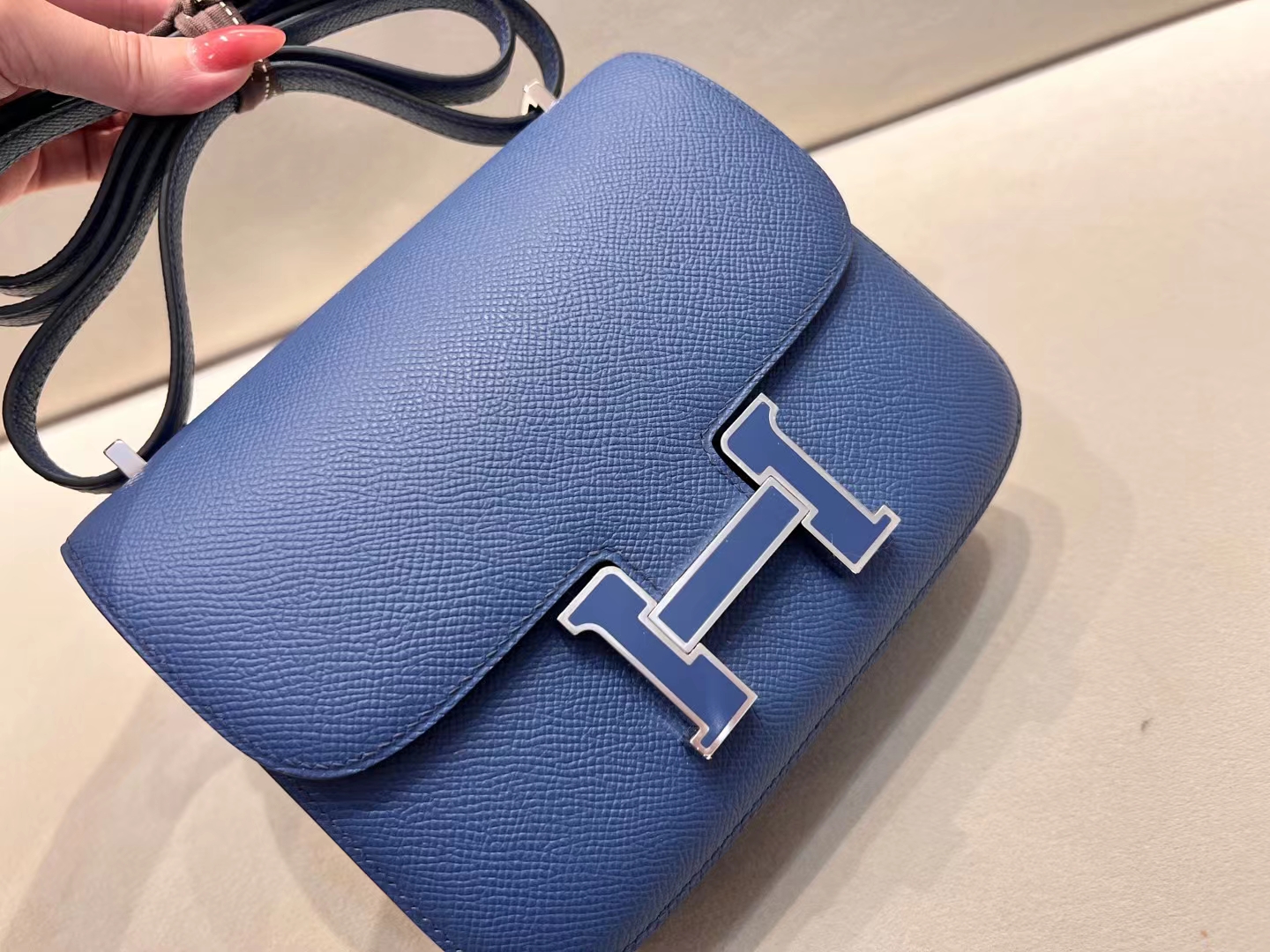 Hermès（爱马仕）Constance 康斯坦斯 epsom 玛瑙蓝 珐琅扣 18cm 顶级纯手工