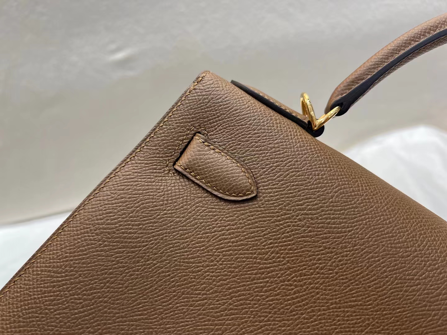 Hermès（爱马仕）Kelly 凯莉包 epsom 栗子色 3G 金扣 28cm 顶级纯手工